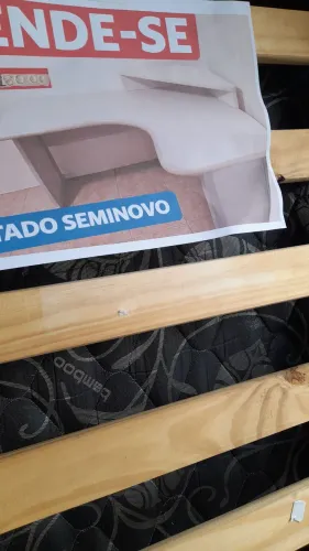 Vendo escrivaninha usada