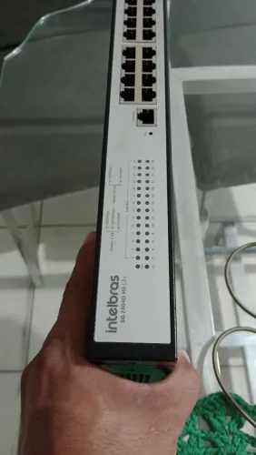 Switch Intelbras Gerenciável [SG 2404D  MR L2+] - Gigabit 10/100/1000