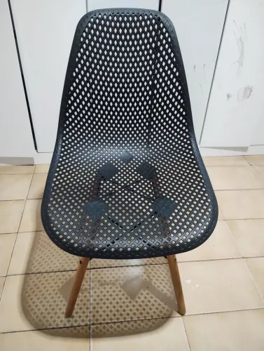 Cadeira eames preta 