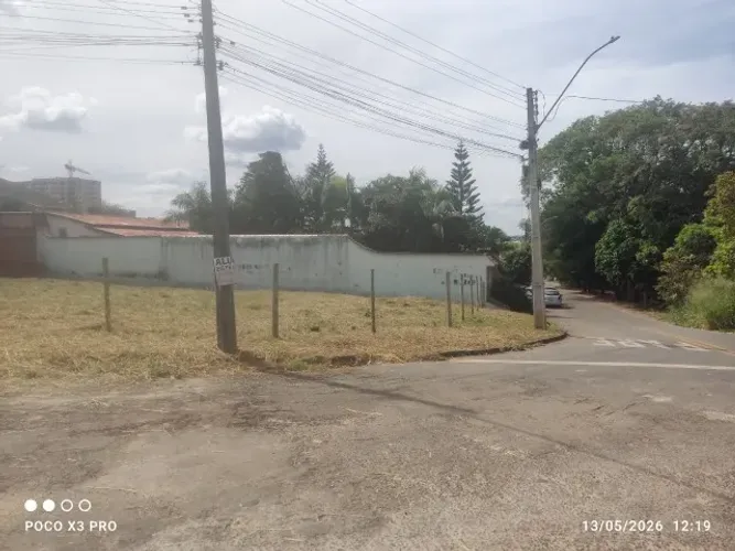 alugo excelente terreno enfrente ao Shopping Passeio da Águas