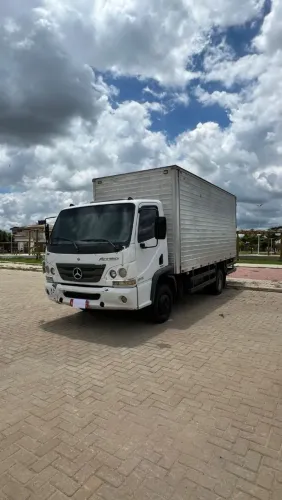 Mb Acello 815