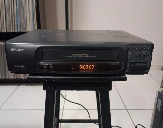 Vídeo Cassete VCR Sharp 4 Cabeças VHS não Sony Panasonic Philips Philco Gradiente LG