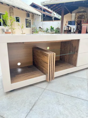 Rack para sala ou quarto