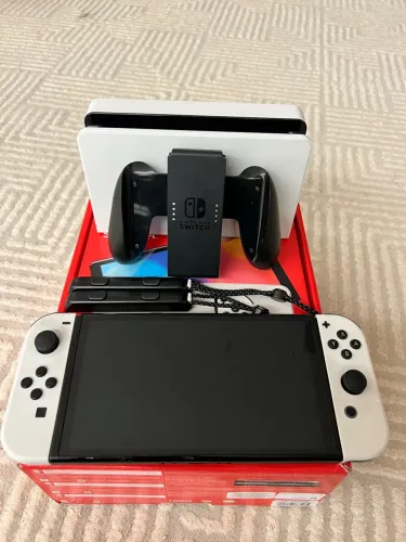 Nintendo Switch OLED