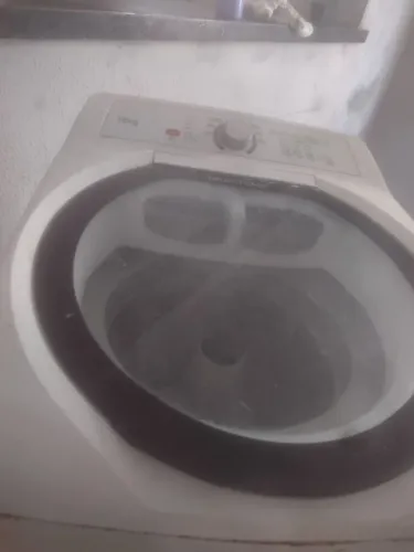 Máquina para consertar ou aproveitar pecas