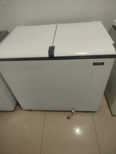 Freezer Smaltec, 300 litros