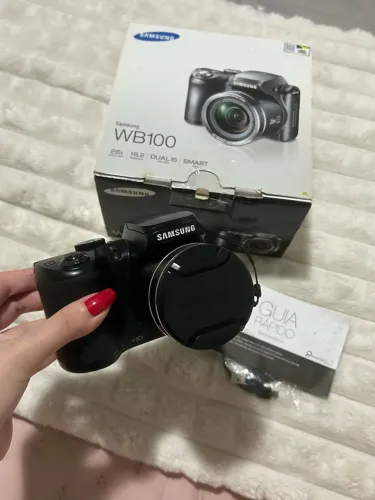 Câmera Samsung WB100