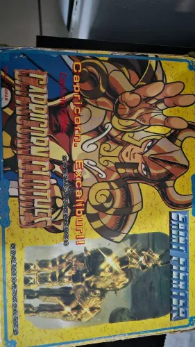 boneco cavaleiros do zodiaco