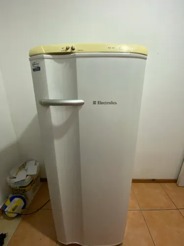 Geladeira Eletrolux