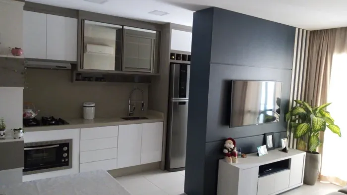 Apartamento Semi/mobiliado