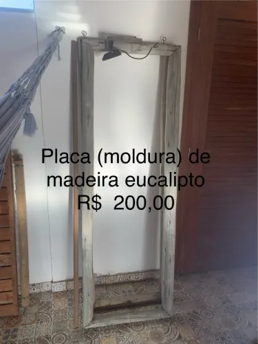 Molduras espelho ou placas letreiro 