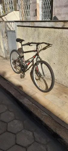 BIke CALOI aro 26 com 7 marchas