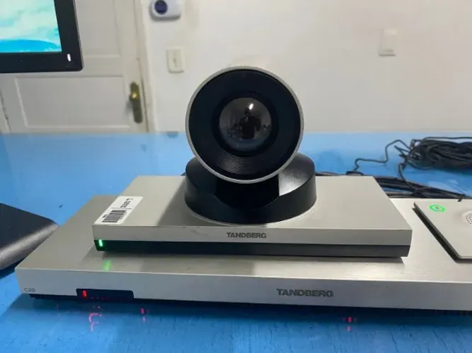 Cisco/tandberg C20 Sistema De Vídeo Conferência Completa