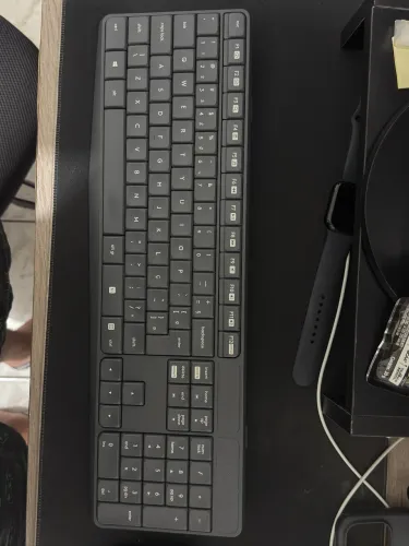 Teclado e mouse sem fio - Longitech