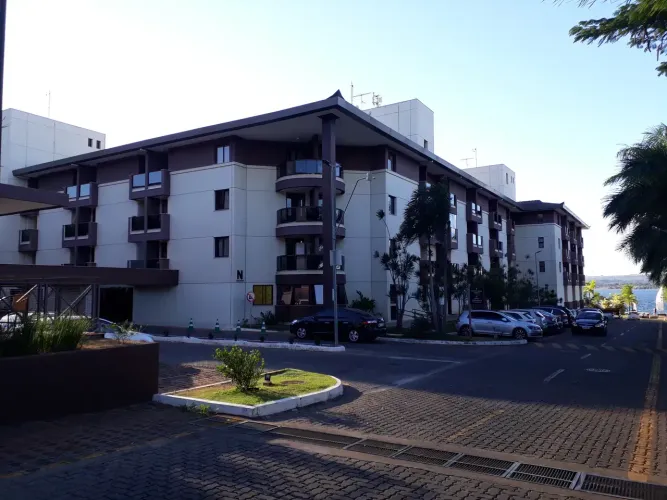 SHTN Life Resort Flat Semi-Mobilhado à Beira do Lago Paranoá. Quem ver aluga!