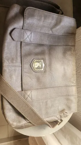 VENDA URGENTE - BOLSA MASCULINA TRANSVERSAL DE COURO LEGÍTIMO