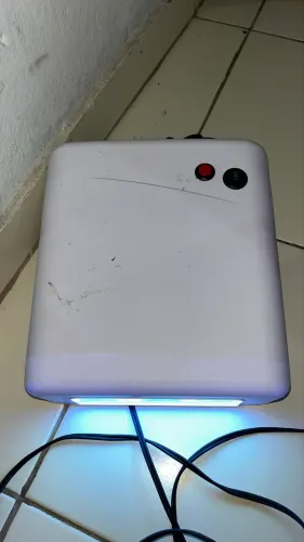 Máquina pra colar tela de celular