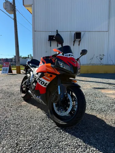 HONDA CBR 600 RR REPSOL 2007