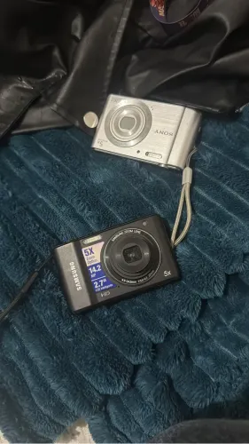 Cybershot es90