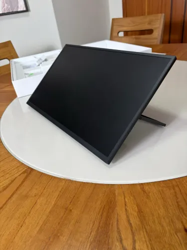 Monitor portátil Uperfect 18,5 polegadas
