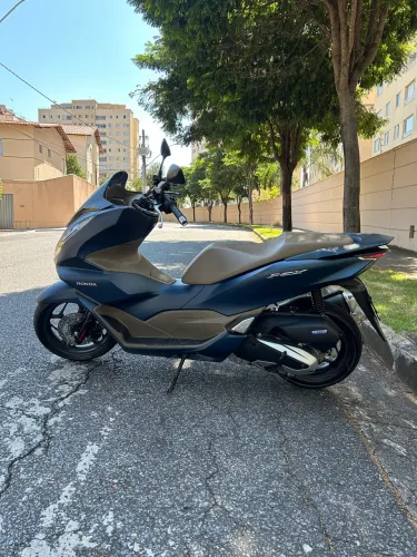 PCX 160 DLX ABS 