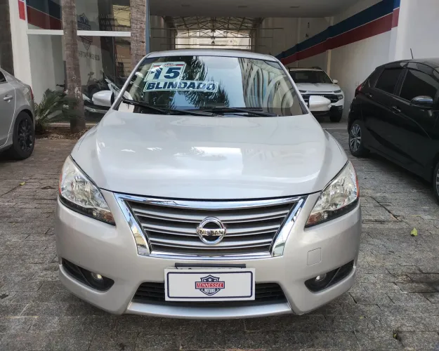 Nissan Sentra SV 2.0 16V CVT (flex) 2015