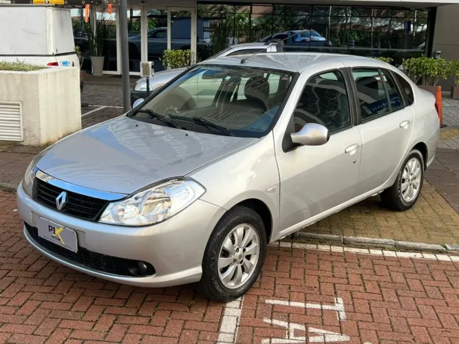 Renault Symbol Privilège Hi-flex 1.6 16V 4P 2013