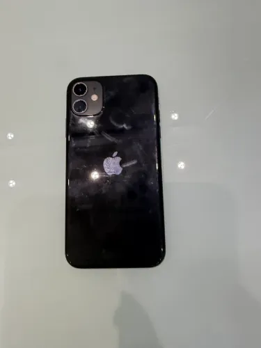 iPhone 11 64GB