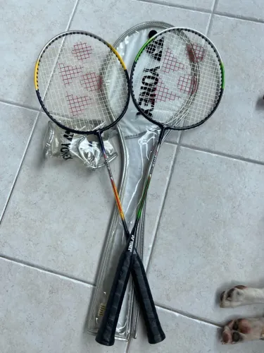 Raquete Badminton - Yonex
