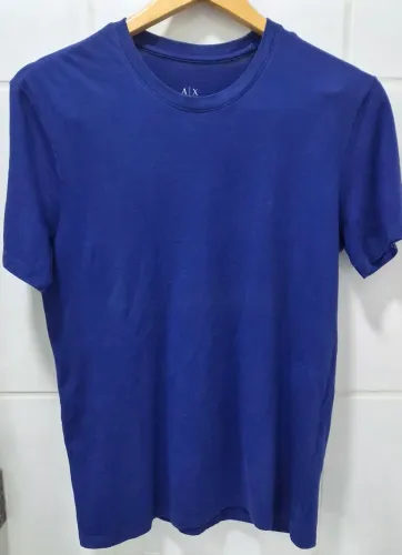 Camiseta Armani Exchange algodão Pima azul P