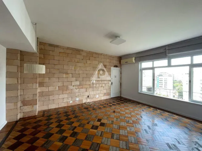 Gávea! 3 quartos, 3 banheiros e 1 vaga na escritura! 118m²