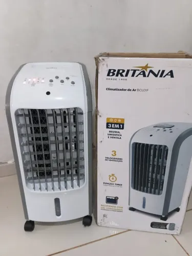VENDO CLIMATIZADOR DE AR 