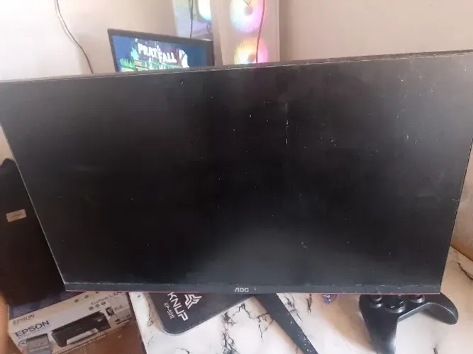 Monitor AOC 27 polegadas (com defeito) para retirada de peças
