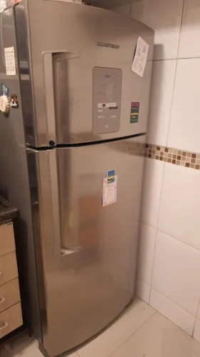 Geladeira Inox Brastemp com defeito