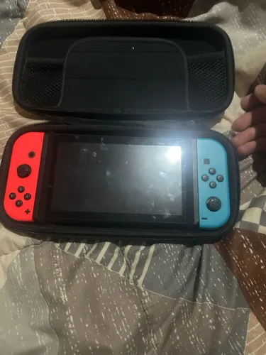 Vendo Nintendo switch com vários jogos