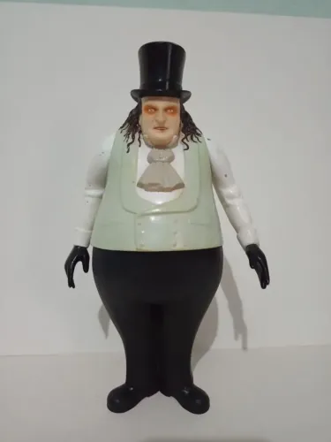 Antigo Boneco Pinguim coleção Batman 
