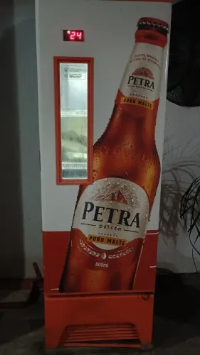Cervejeira Freezer Metalfrio - Mod. VN50AF 497litros seminovo
