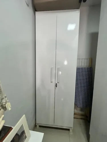 Vendo sapateira 2 portas