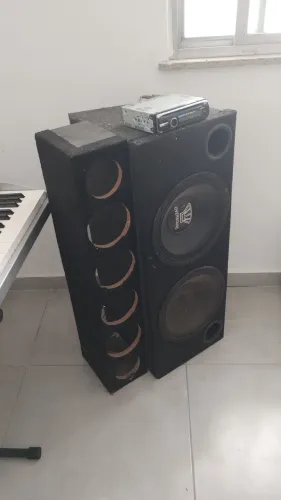 CAIXA SELADA COM CORNETEIRA