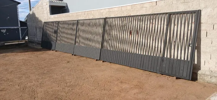 Grade Metalon 12mts total em Ótimo Estado