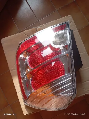 Lanterna traseira direita Nissan Sentra original 2007/10 