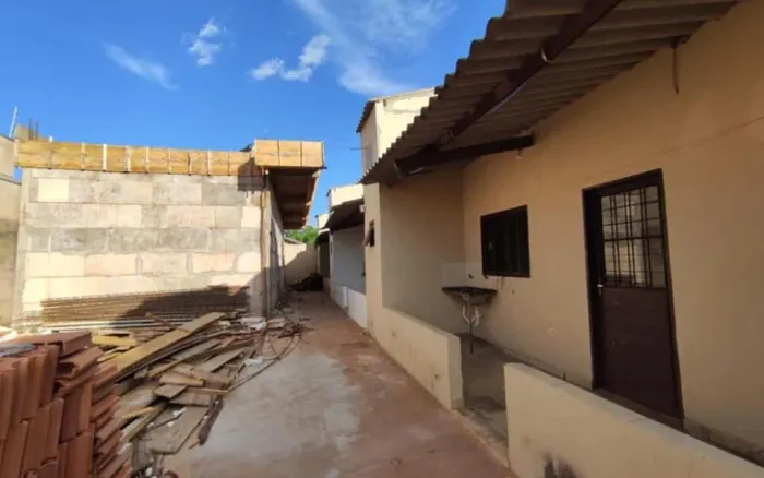 Campo Grande - Kitchenette/Conjugados - Jardim Tijuca