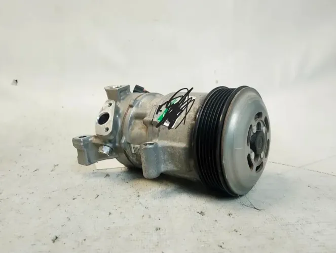 Compressor ar condicionado corolla cross xre 2.0 21/22