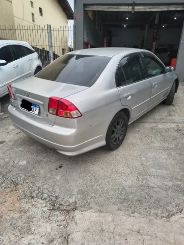 Honda Civic Sedan LX 1.7 16V 115cv Mec. 4P 2005
