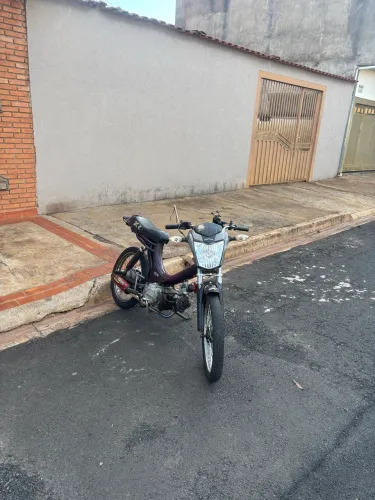 Mobi com Motor de Biz - Forte, Econômica e Diferenciada! 