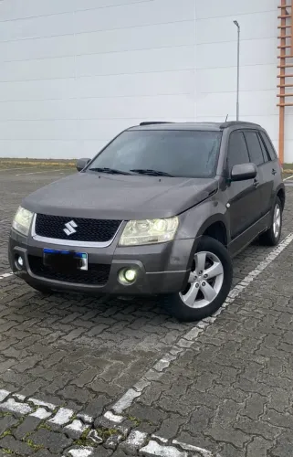 Suzuki Grand Vitara 2.0 16V 4x2/4x4 5P Mec. 2010