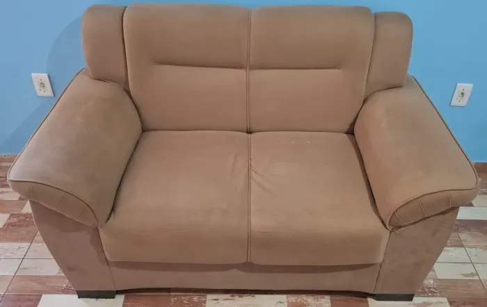 Sofá 2 lugares