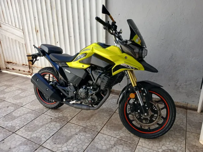 Storm 200 SBM/Pra Vender Logo!