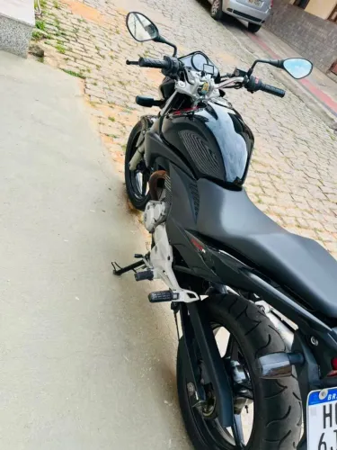 Cb 300 2011