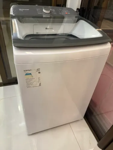 Máquina de lavar roupa 
